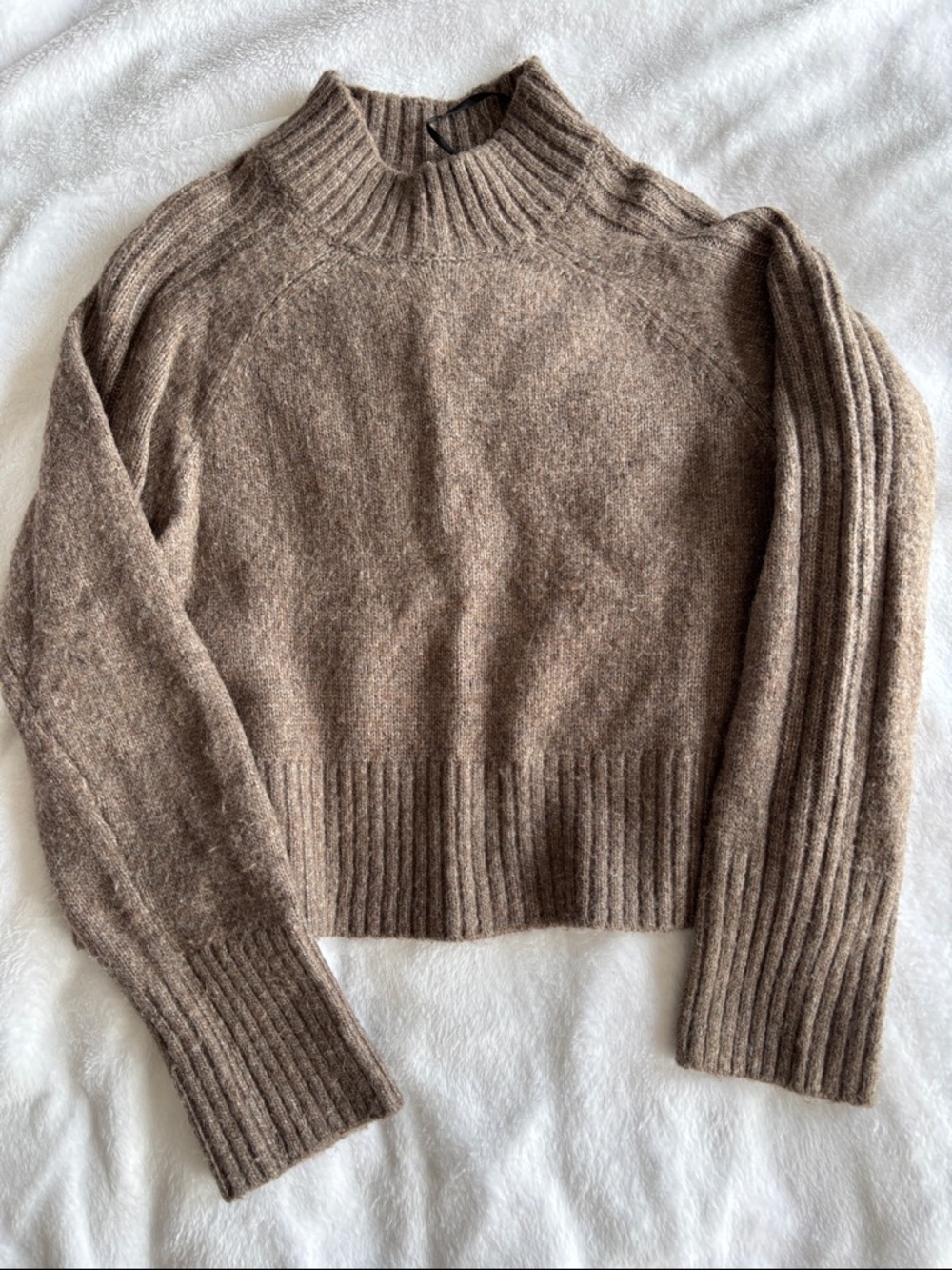 Chunky Mock Neck Women's Sweater - Brown